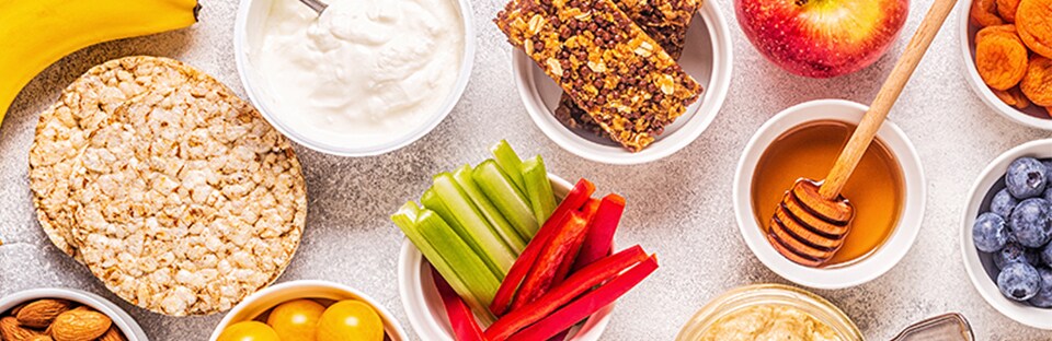 10 Snack Ideas for People with Diabetes 10 Snack Ideas for People with Diabetes