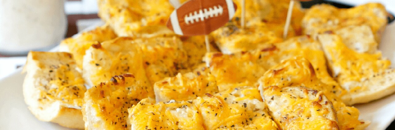Cheesy Garlic Bread Cheesy Garlic Bread
