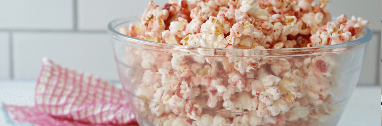 Strawberries & Cream Candied Popcorn