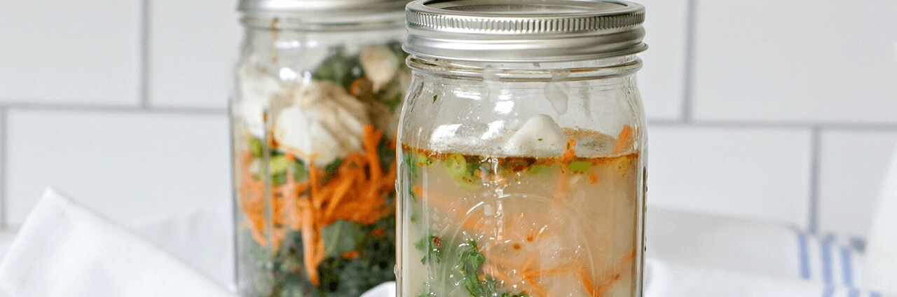 Lunch in a Jar: Thai Curry Noodle Soup