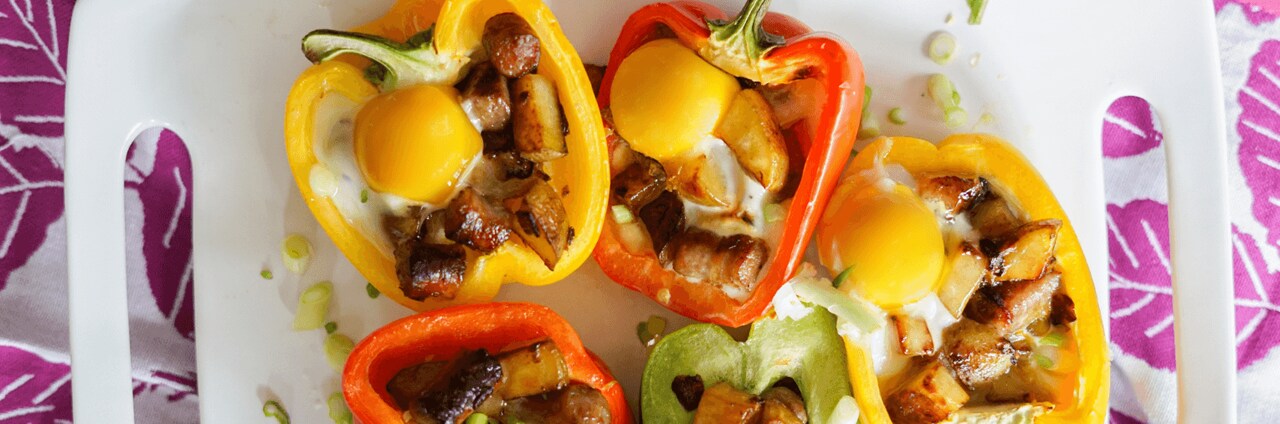 Sausage and Egg Bell Pepper Boats