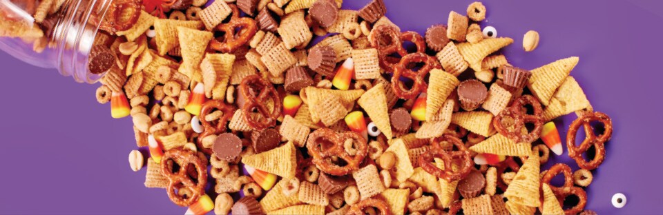 Halloween Snack Mix